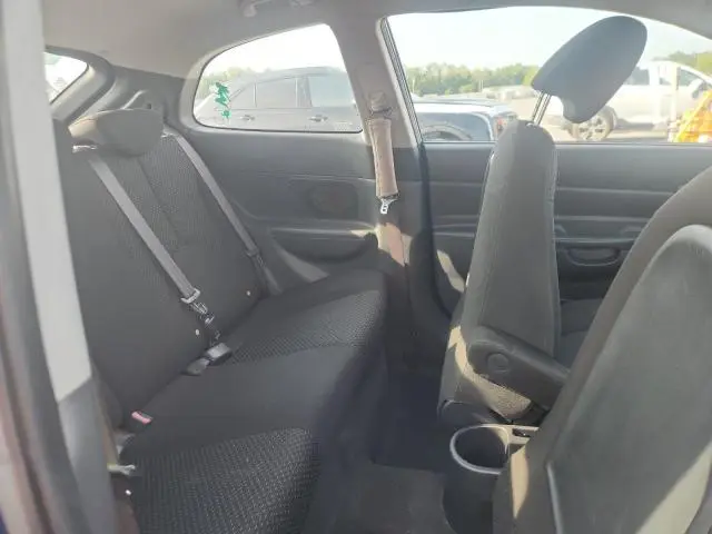 2010 HYUNDAI ACCENT GS  