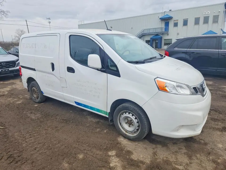 2016 NISSAN NV200 S  