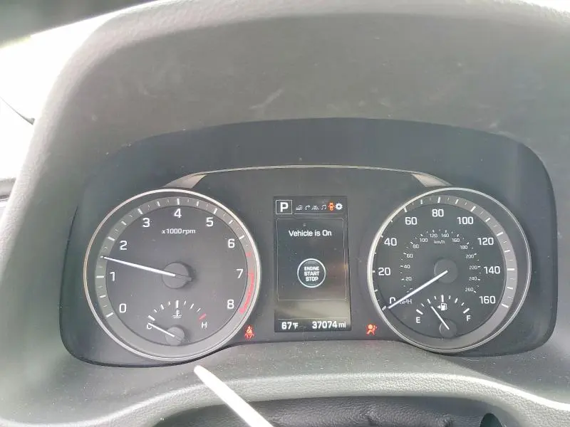 2018 HYUNDAI ELANTRA LIMITED  