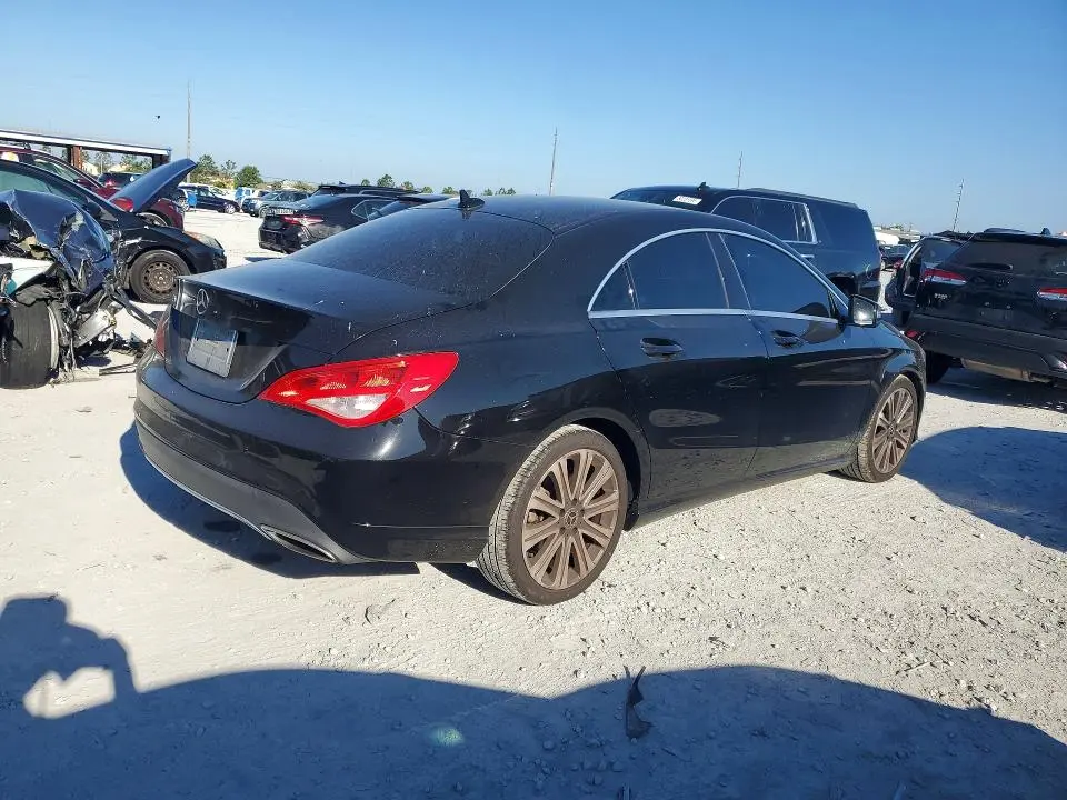 2018 MERCEDES-BENZ CLA 250  