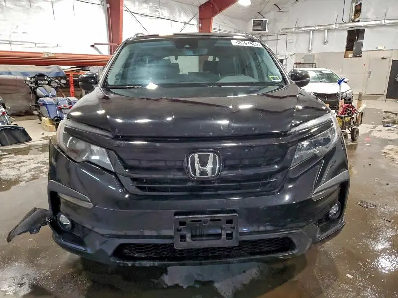 2022 HONDA PILOT SE  