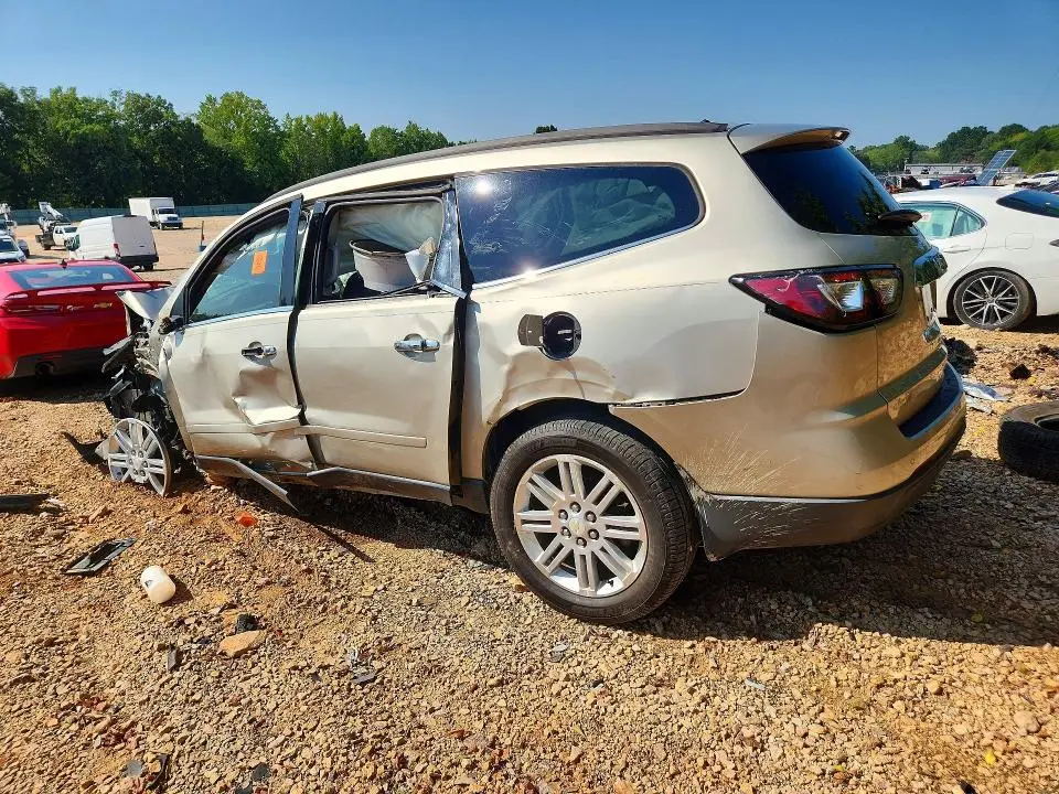 2014 CHEVROLET TRAVERSE LT  