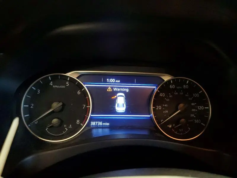 2021 NISSAN ALTIMA SV  