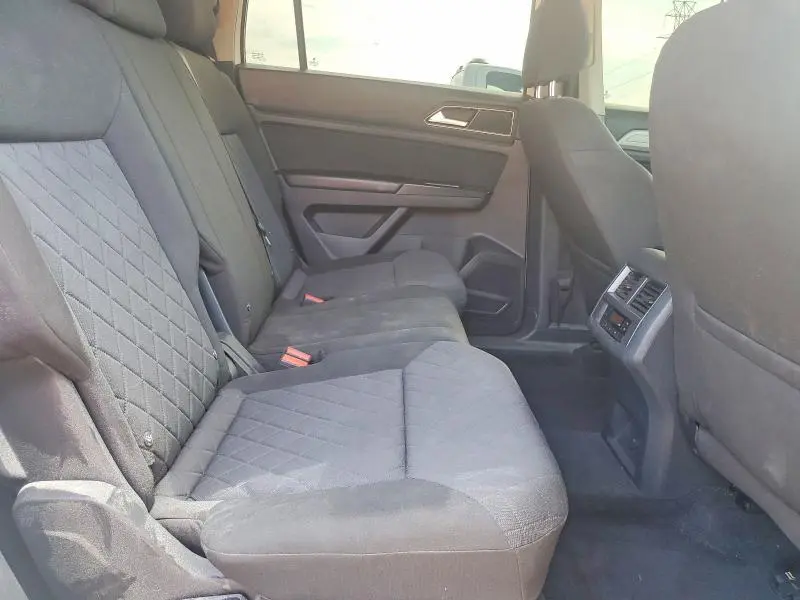 2018 VOLKSWAGEN ATLAS S  