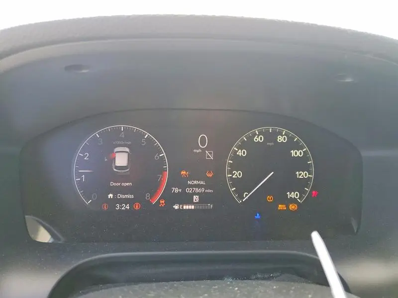 2023 HONDA HR-V LX  