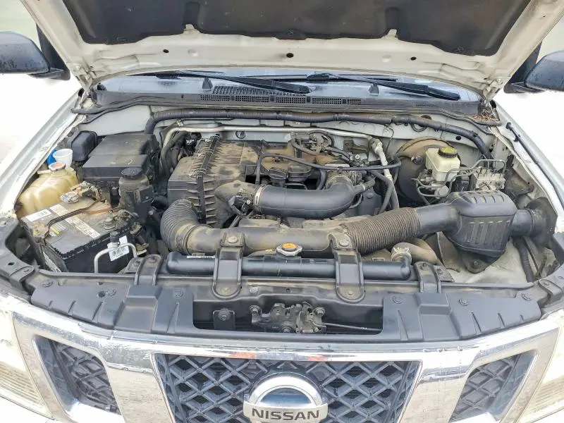 2016 NISS FRONTIER S