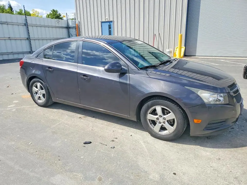 2014 CHEVROLET CRUZE LT  