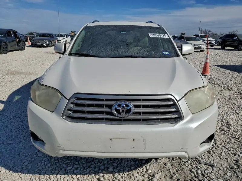 2010 TOYOTA HIGHLANDER   