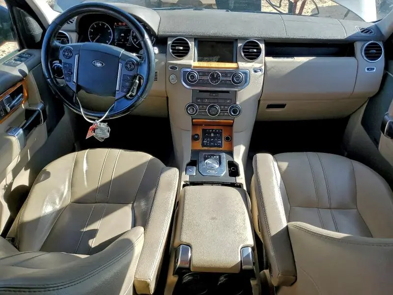 2014 LAND ROVER LR4   
