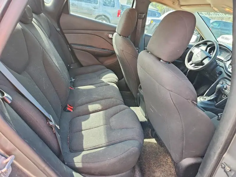 2013 DODGE DART SE  