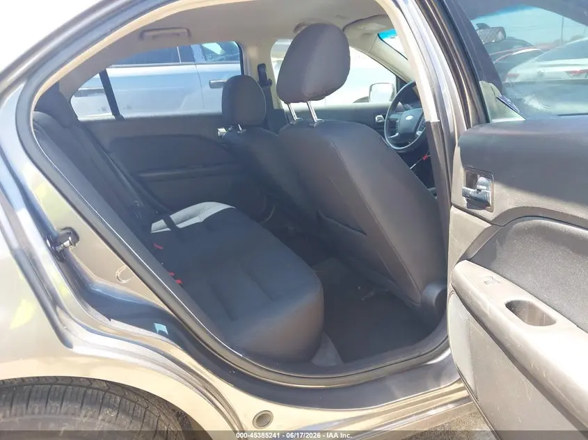 2012 FORD FUSION SE
