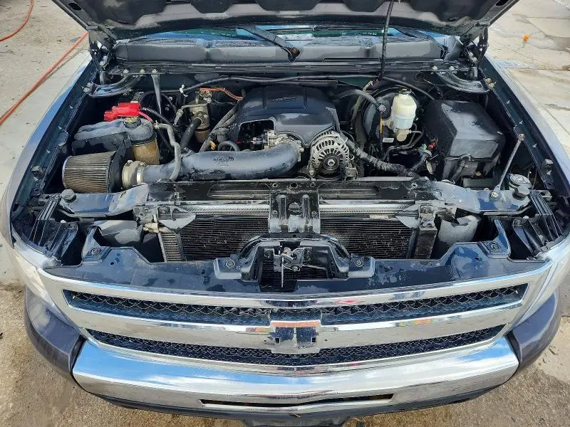 2011 CHEVROLET SILVERADO K1500 LT  