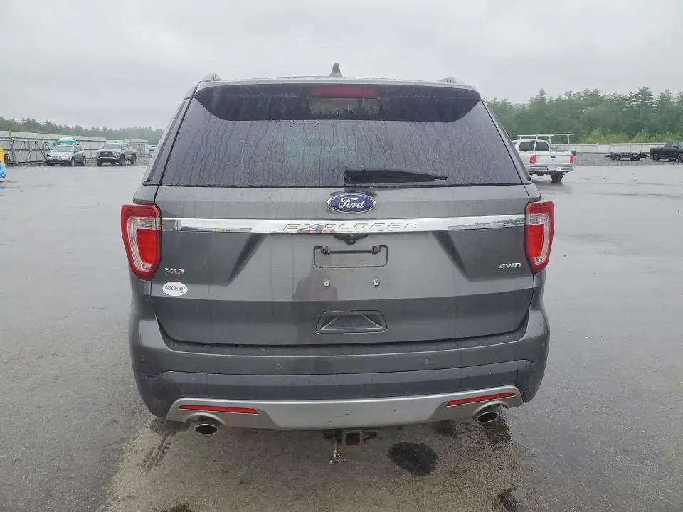2016 FORD EXPLORER XLT  
