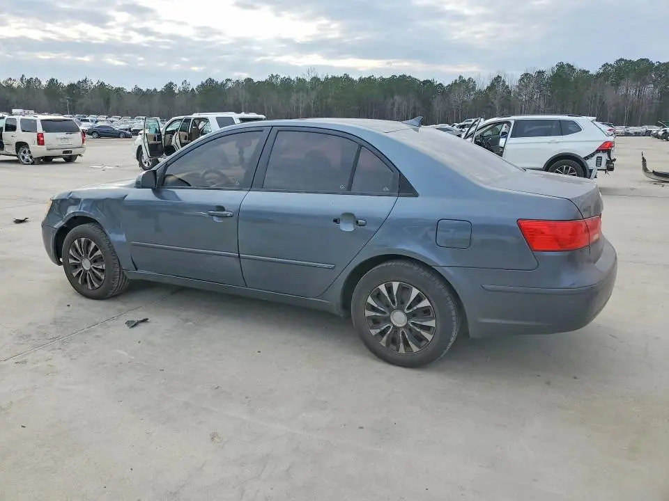 2010 HYUNDAI SONATA GLS  
