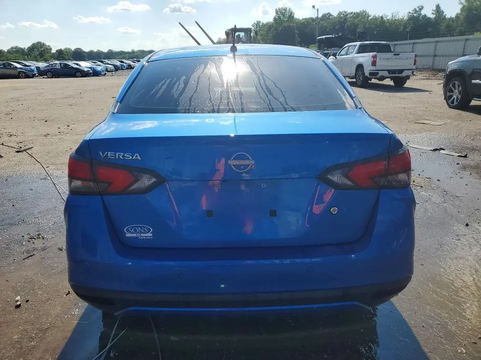 2023 NISSAN VERSA S  