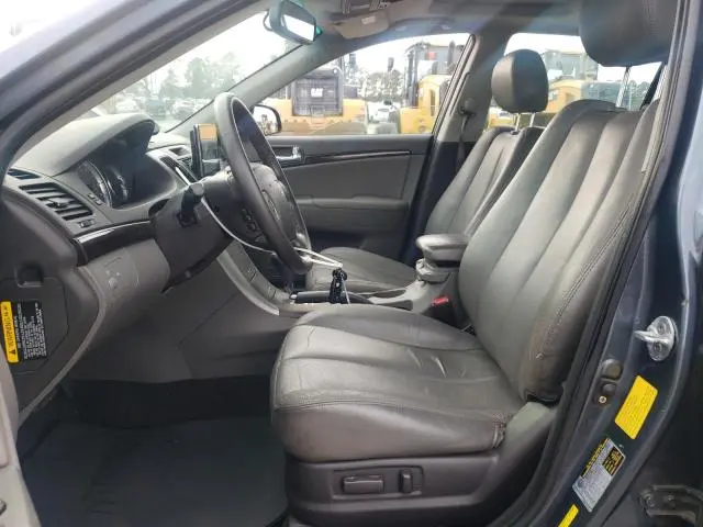 2010 HYUNDAI SONATA SE  