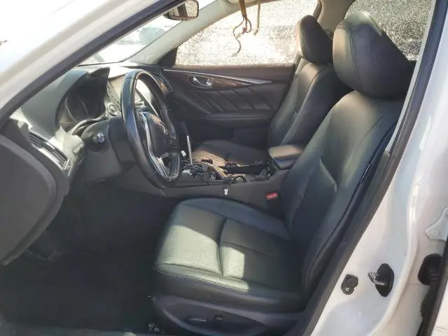2018 INFINITI Q50 LUXE  