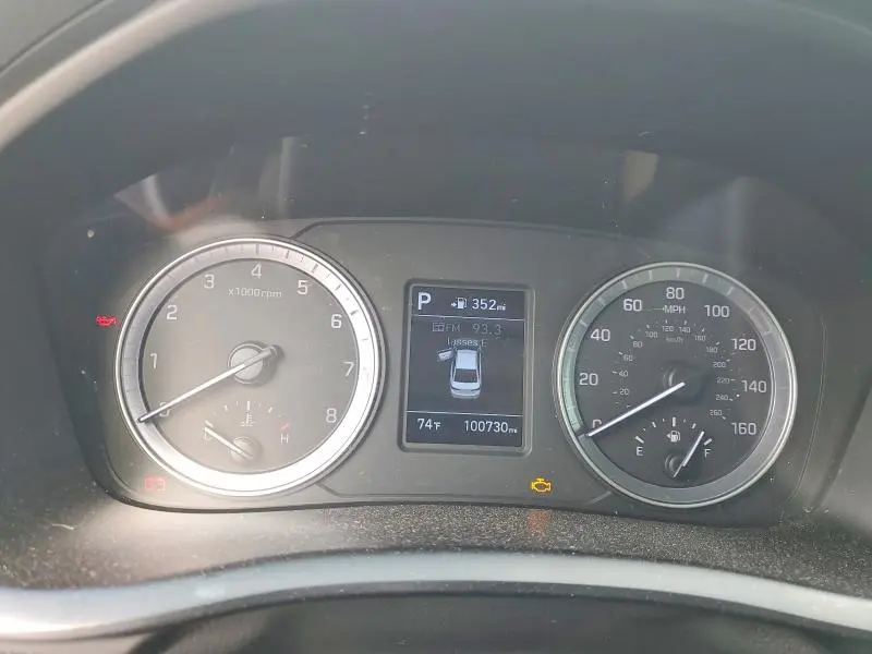 2019 HYUNDAI SONATA SE  