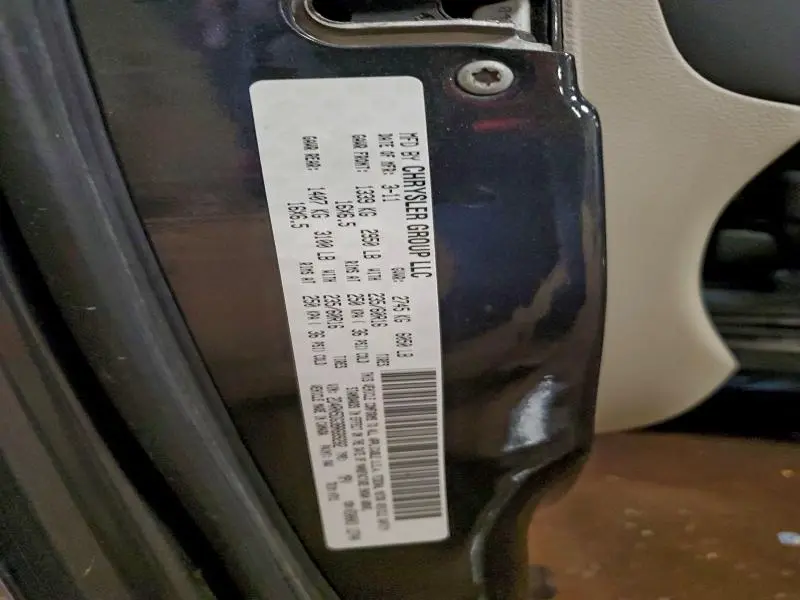 2011 DODGE GRAND CARAVAN CREW  