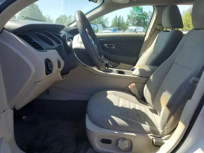 2011 FORD TAURUS SE  