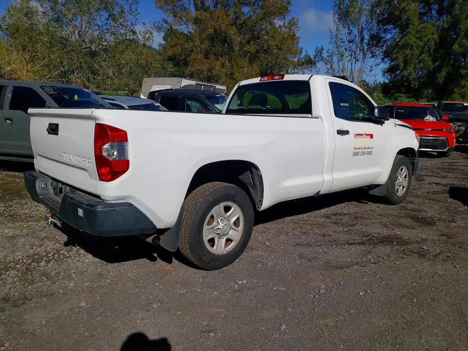 2017 TOYOTA TUNDRA SR  