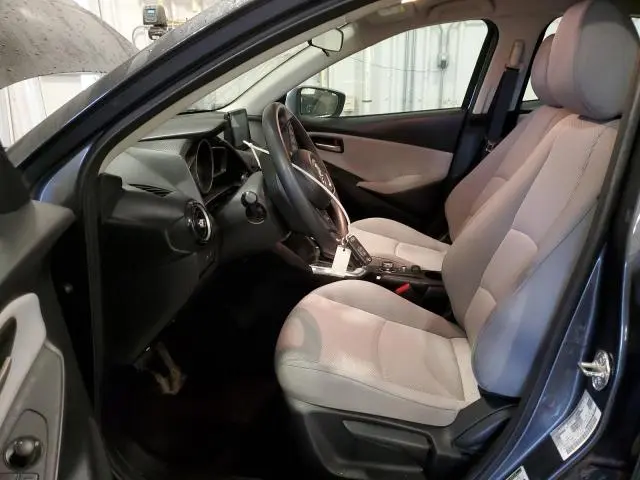 2020 TOYOTA YARIS LE  
