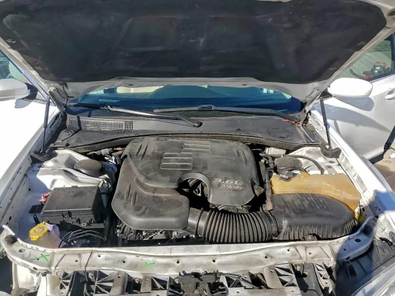 2015 CHRYSLER 300 LIMITED  