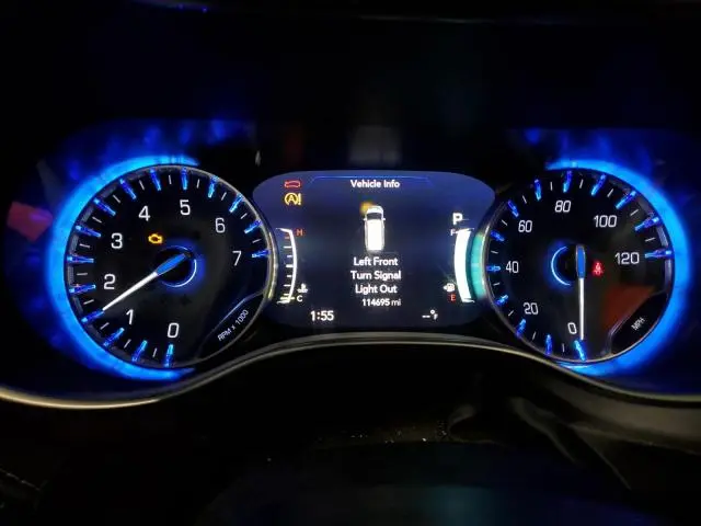 2019 CHRYSLER PACIFICA LIMITED  