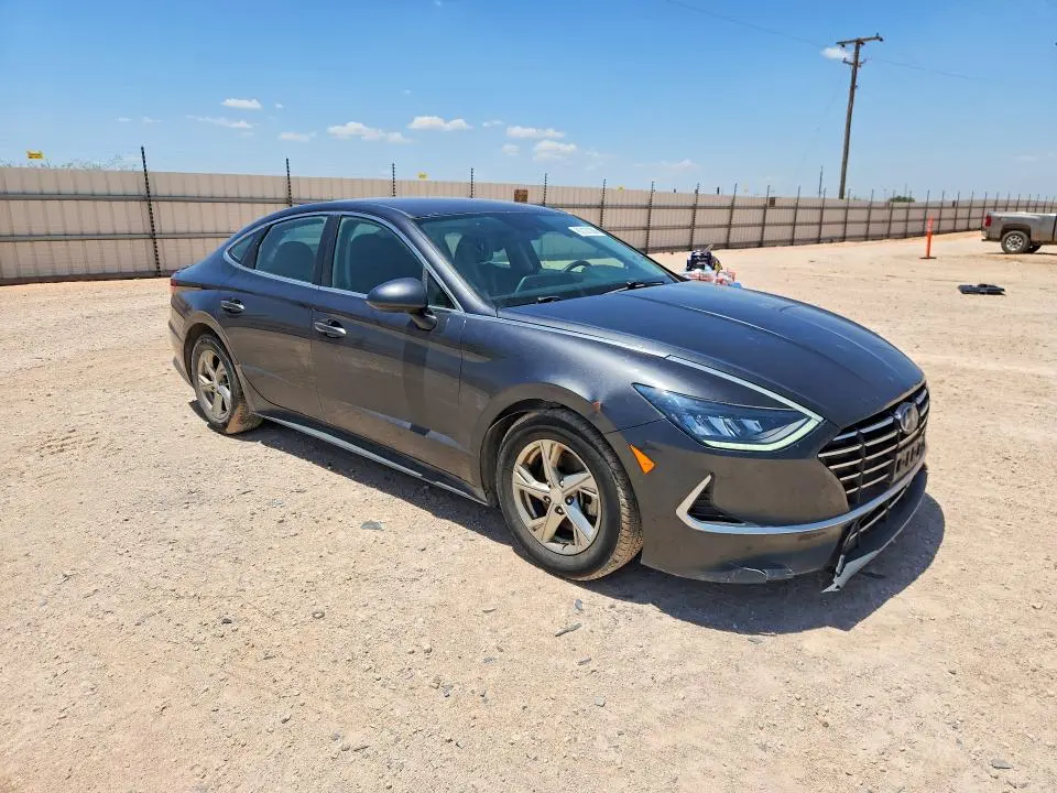 2021 HYUNDAI SONATA SE  