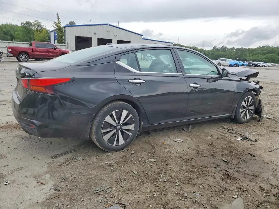 2019 NISSAN ALTIMA SV  