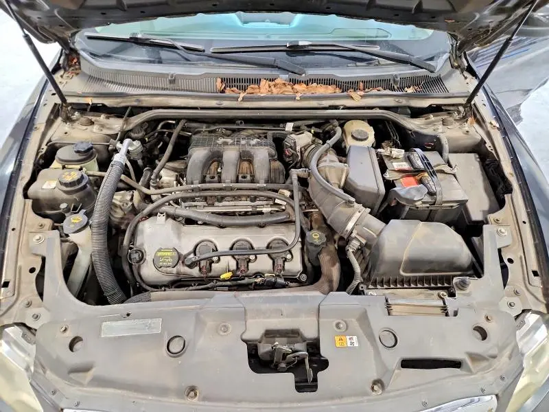 2010 FORD TAURUS SEL  