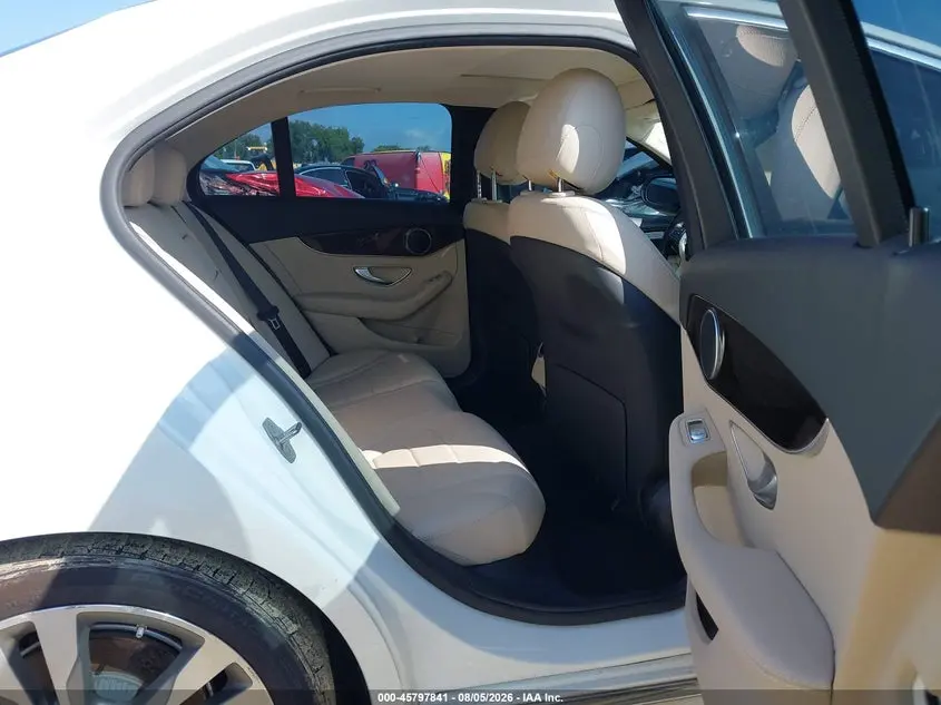 2018 MERCEDES-BENZ C 300  