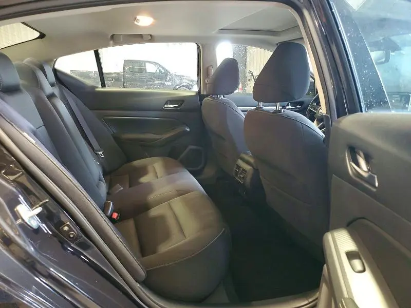 2019 NISSAN ALTIMA SV  