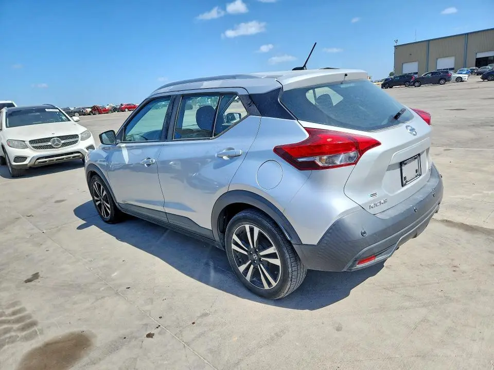 2020 NISSAN KICKS SV  