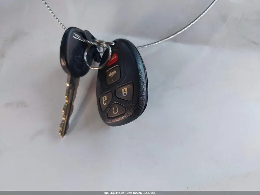 2010 CHEVROLET IMPALA LT