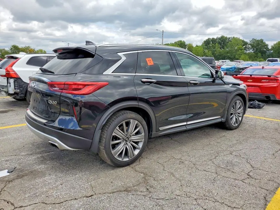 2021 INFINITI QX50 ESSENTIAL  