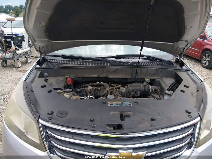 2015 CHEVROLET TRAVERSE 2LT