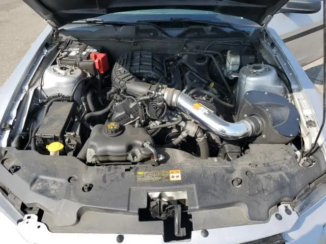 2011 FORD MUSTANG   
