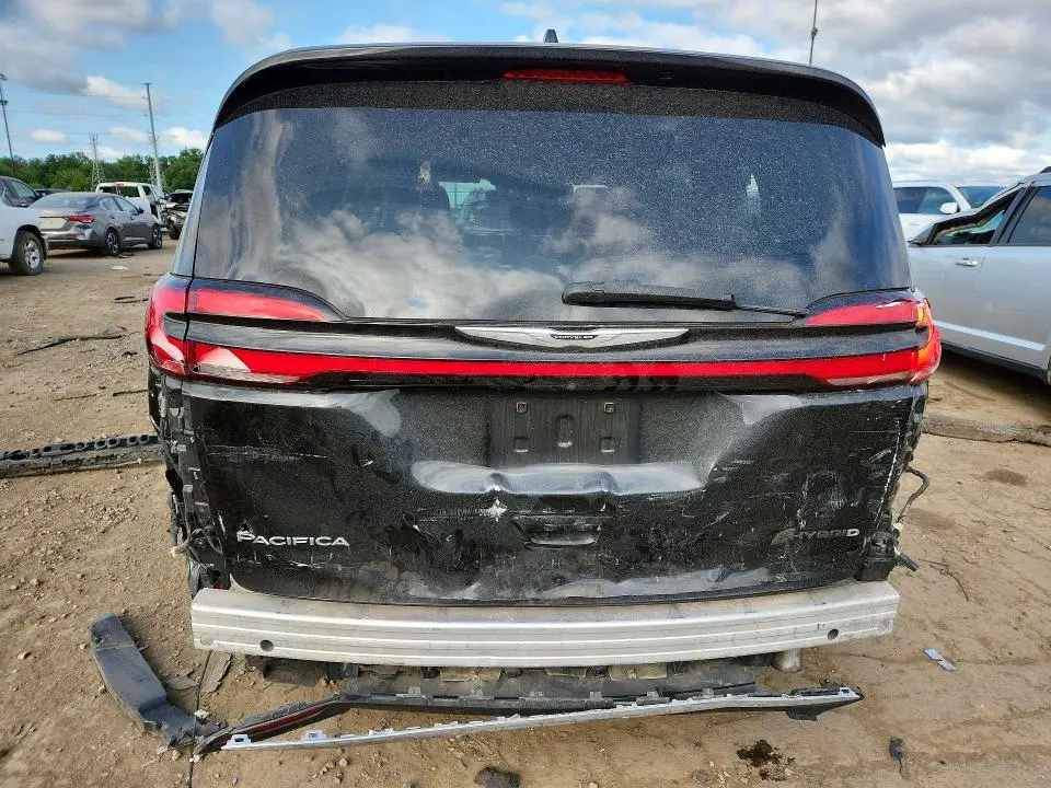 2022 CHRYSLER PACIFICA HYBRID TOURING L  