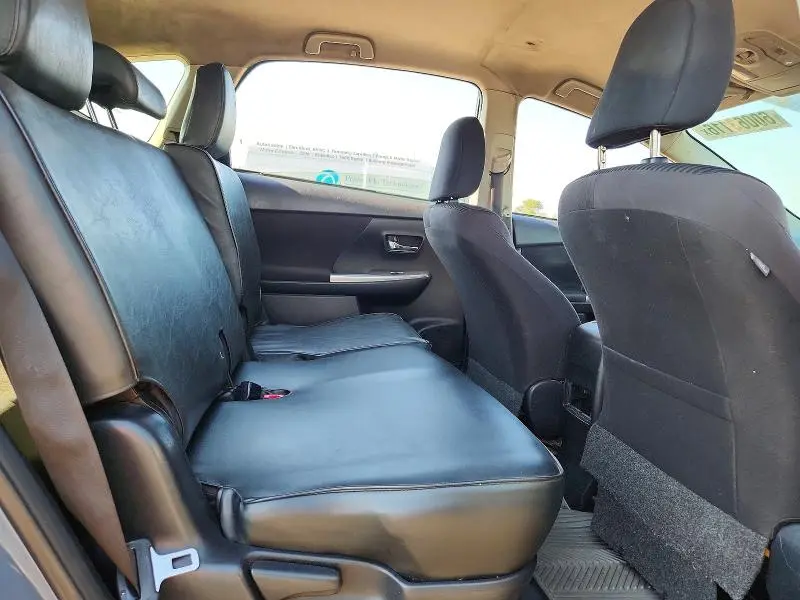 2015 TOYOTA PRIUS V TWO  