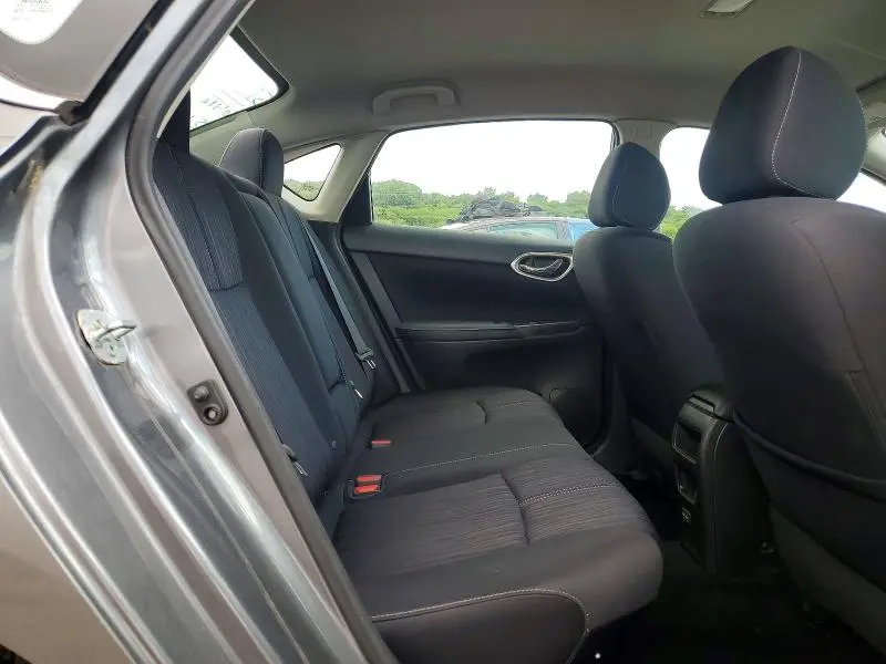 2018 NISSAN SENTRA SV  