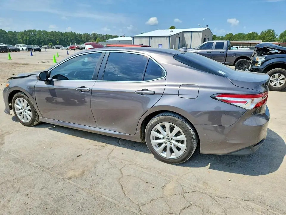 2019 TOYOTA CAMRY   