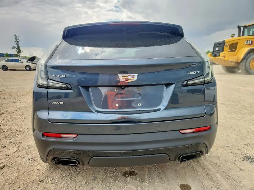 2019 CADILLAC XT4 SPORT  