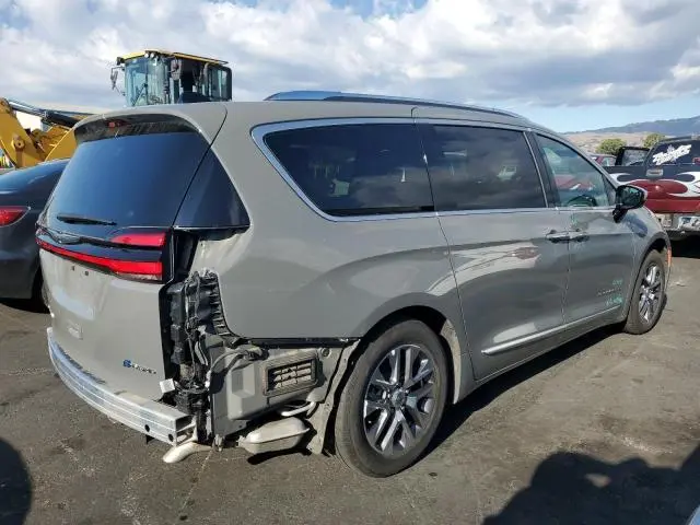 2023 CHRYSLER PACIFICA HYBRID PINNACLE  