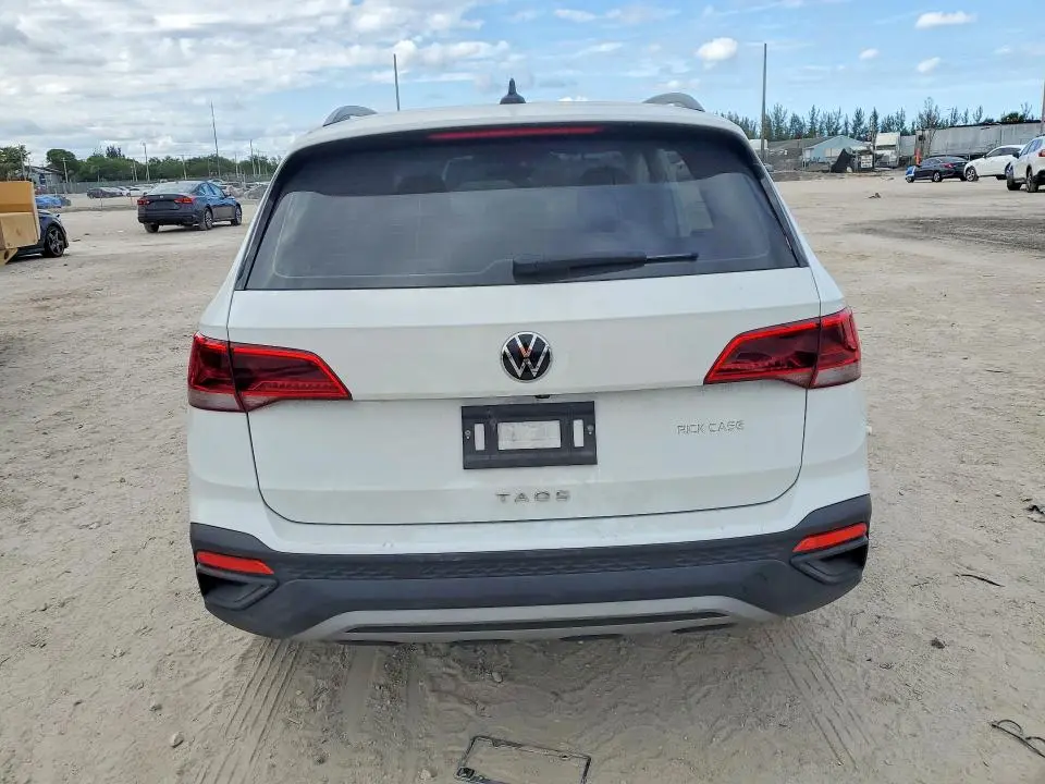 2024 VOLKSWAGEN TAOS S  