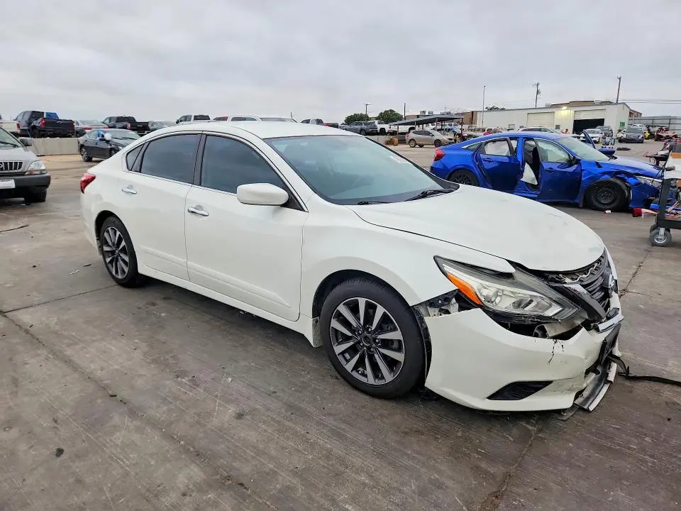 2017 NISSAN ALTIMA 2.5 SV  