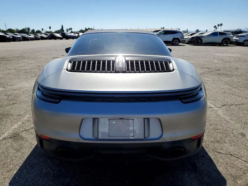 2024 PORSCHE 911 TARGA 4S/TARGA 4 GTS/50 YEARS  