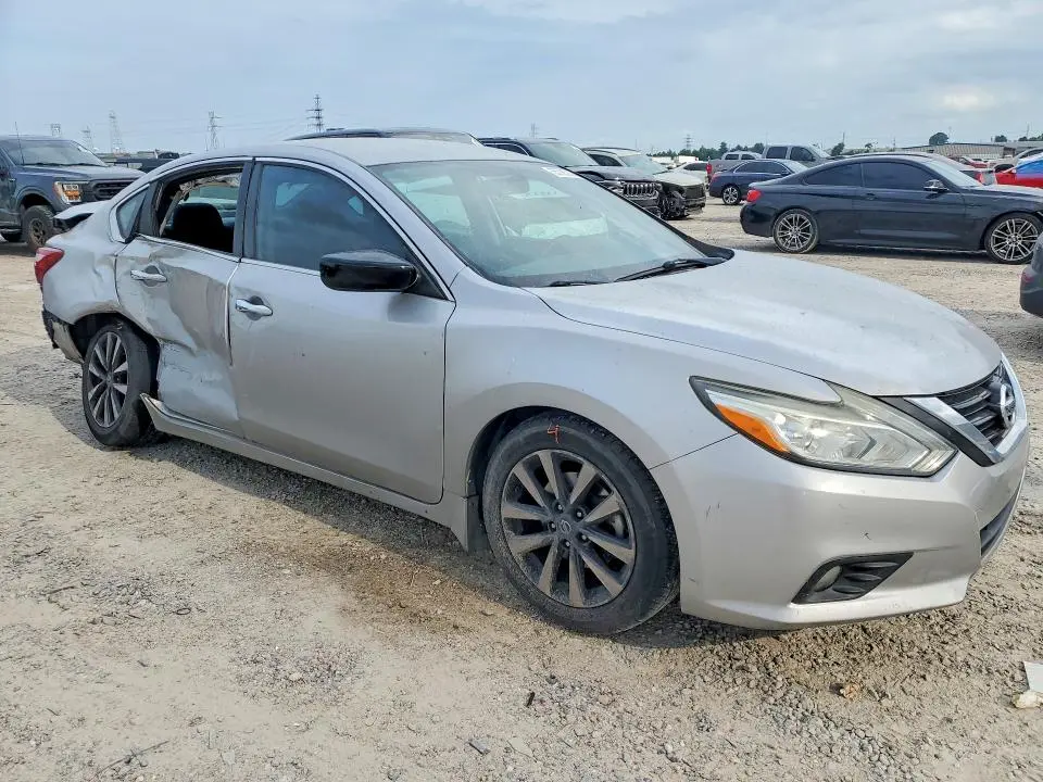 2017 NISSAN ALTIMA 2.5 SV  