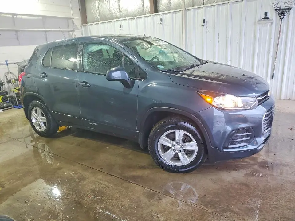 2021 CHEVROLET TRAX LS  