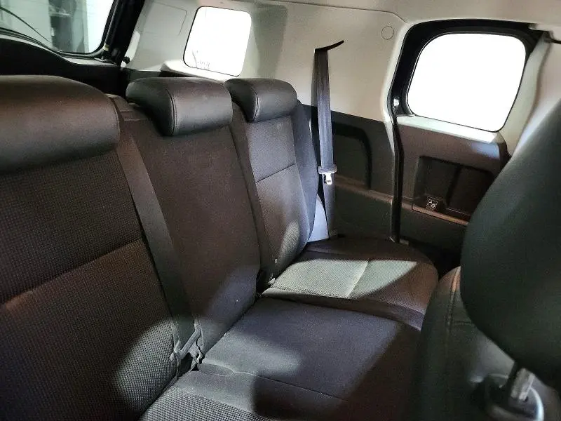 2010 TOYOTA FJ CRUISER BASE  